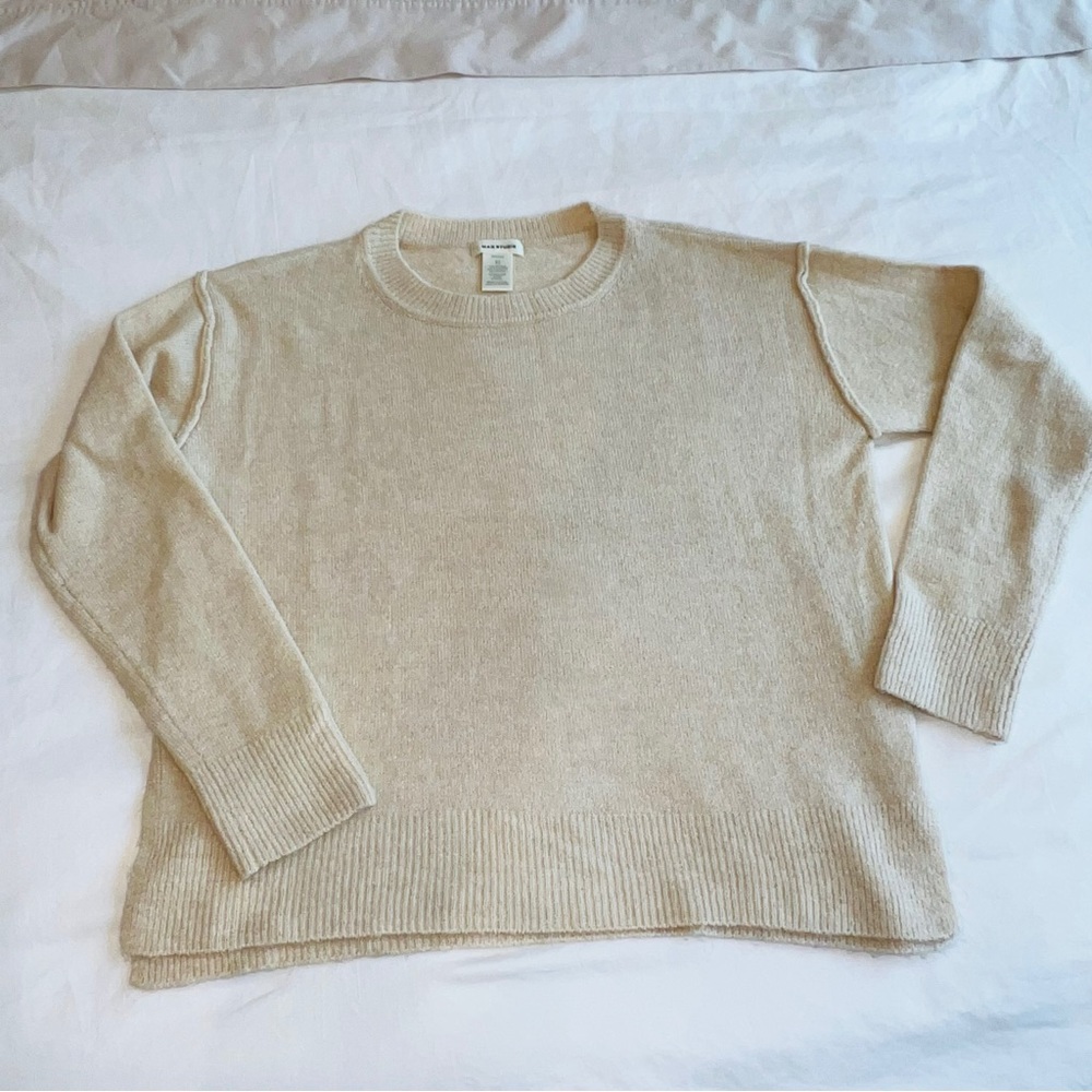 Max Studio – Long Sleeve Crew Neck Sweater